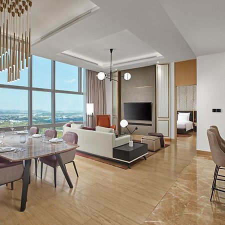 Swissotel Clark Philippines Clark Field Kültér fotó