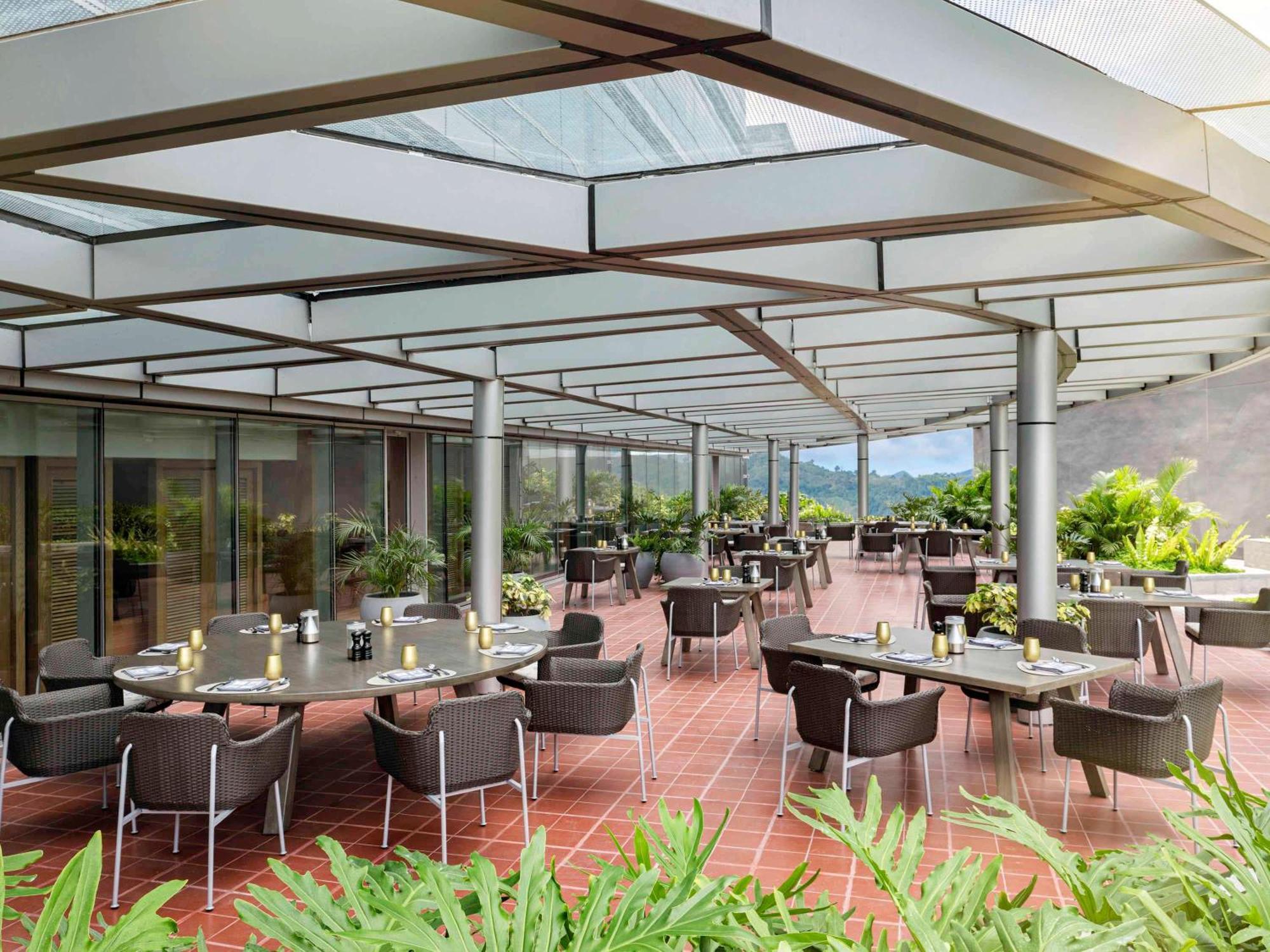 Swissotel Clark Philippines Clark Field Kültér fotó